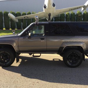 Couldn't stand it, had to get another.
Ebay add pic, 1987, SR5, 22RE, Auto
Been parked fixing AC, installing OME and a bunch of other lil fix its.