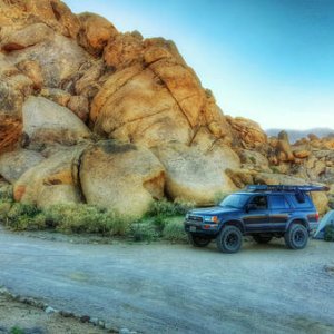 Camping Alabama Hills.