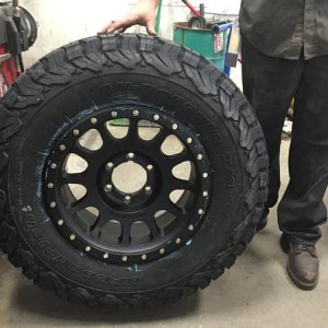 time for some bigger tires (BFG KO2 285/70r17