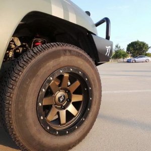 Steal Custom Series SR8's