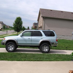 after lift and new 285's