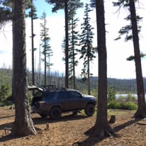 Oregon (round lake) on santiam pass