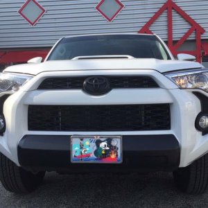 Painted Toyota badge and front bumper valance matte black
