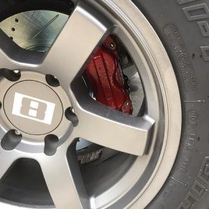 June 18 upgraded to 2005 Tundra brakes.