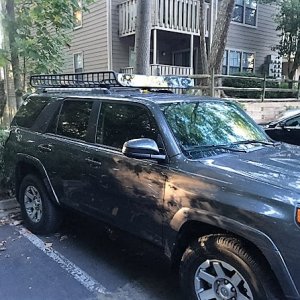 Yakima MegaWarrior w/ Extension