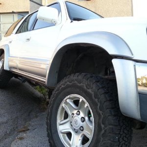 Front sway bar disconnected