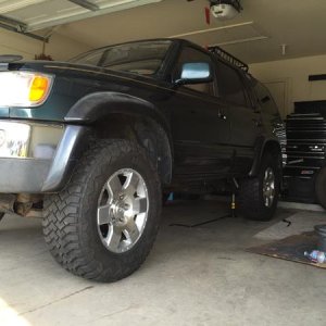 test fitting the new wheels and tires (no spacers)