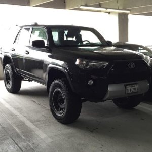 4runner front view