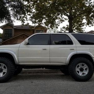 My Runner on 33" , 1.25 Spider T hub centric spacer with 3" Revtek lift.