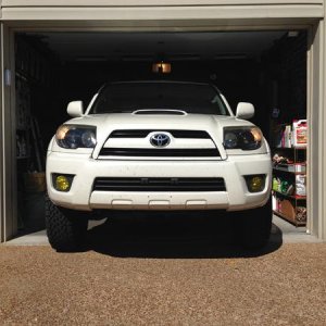 (3) New tires: BFG KO2 - 255/70/18