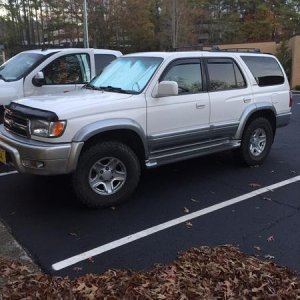Early November 2016 newest addition.  Sold daughters '02 2wd and got this for me after swap.