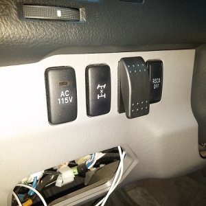 Switch installed. I dont really like the style of the switch but it was what I had available at the time.