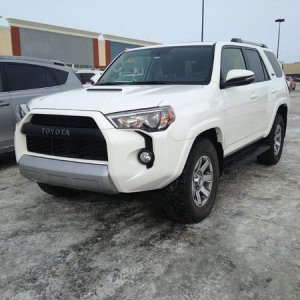 First mod TRD PRO grill and side "Trail" emblem