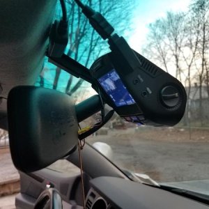 Dash cam wired into the rearview mirror