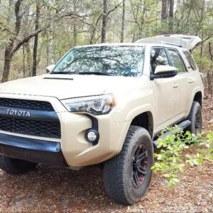 2016 TRDP lifted 2" F/R on 17x8s and 33s.