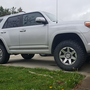 Pro comp leveling kit with new shoes