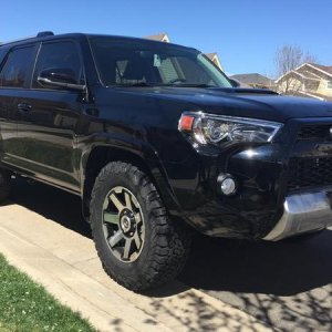 Upgrade to 275 70 R17