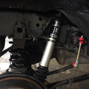 Rear ICON 2.0 shocks ICON Stage 1 springs x DIY sway bar link