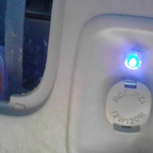 Blue led on therefore socket has power.