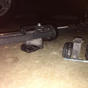 Improvised Mighty Mount 23H Hi-lift mount assembly to factory cross rails