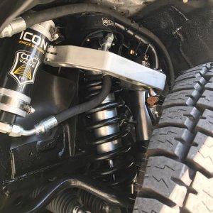 Icon Stage 7 (billet) w/dual front shocks