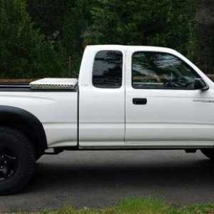 2002 tacoma 4cyl 5 speed 4x4