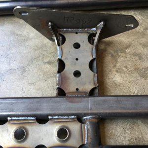 Top frame mount detail.