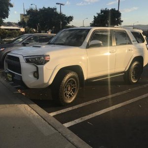 New outgear solution slider and yellow fog light