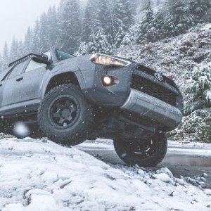 2017 TRD Off Road w/kdss