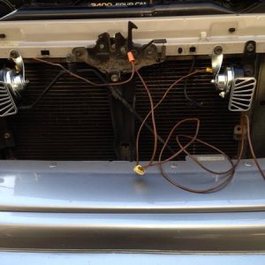 Fiamm El Grande, facing forward, direct to battery