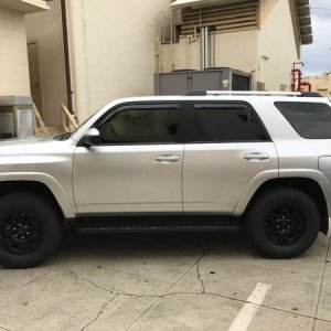after bilstein 5100 set @1.75 sr5 2014 4runner 265/70/17 pro comp all terrain tires...TRD pro rims