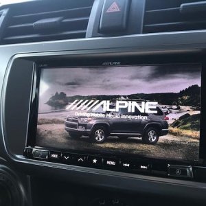 ILX-207 4runner alpine splash screen