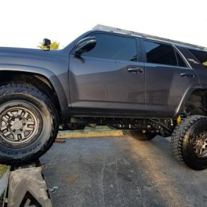 20180330 185730 (Medium)

Full parts list:
Front
GS59-574
C59-352
SC59-001
DD59-527K
UCA59-002K
Rear
C59-701V
GS59-575
WA59-520K
WA59-522K
SE59-529
PR