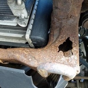 LowerRightRadiatorSupport