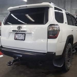 rear bumper and tail pipe3