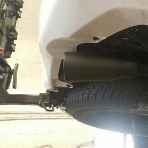 rear bumper and tail pipe4