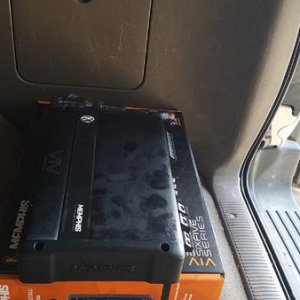 Memphis 900w 5 channel
