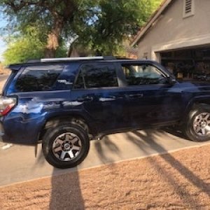 2018 4x4 Off Road Premium