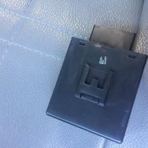 female catch for fuse box mount