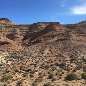 Down the Kelly Grade on the Smokey Mountain Road from Escalante to Big Water - find the 4Runner