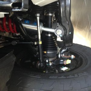 IMG 0689 Picture of 5th gen (2018) front suspension on T4R, ball joint arrangement.
