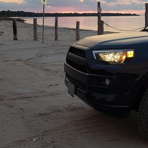 New TRD grill and vinyl wrap
