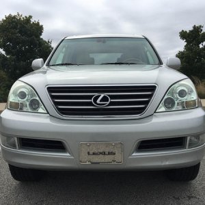 GX470 at park