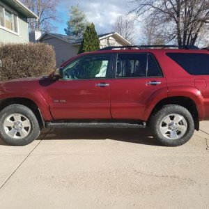 Post Lift - 5100's @ 0.85, Moog FJ Springs