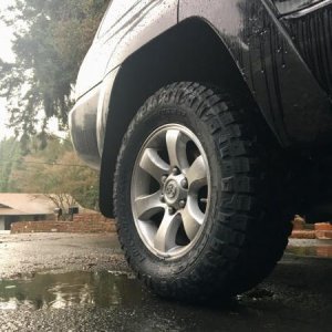 New Nitto Ridge Grappler 265/65R-17s