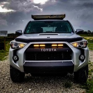 Early Mods
Yakima Rack
Bug Deflector
Construction Lights
Plastidipped Valence