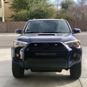 2019 mods
Installed the Inspired Engineering 20” light bar plus the Revolver fog lights. I also added DIY amber lights plus ended up plasti dipping th