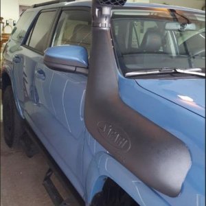 This customer took a breather and shared his valuable time sending us a picture of his new snorkel.  We sincerely appreciate such!  Keem 'em coming fr