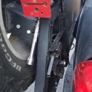 Spare tire winch, drill operated