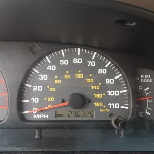 2000 4Runner 3.4 5spd 4X4 Off road due to frame and mileage, still runs and drives, could be put back on road.